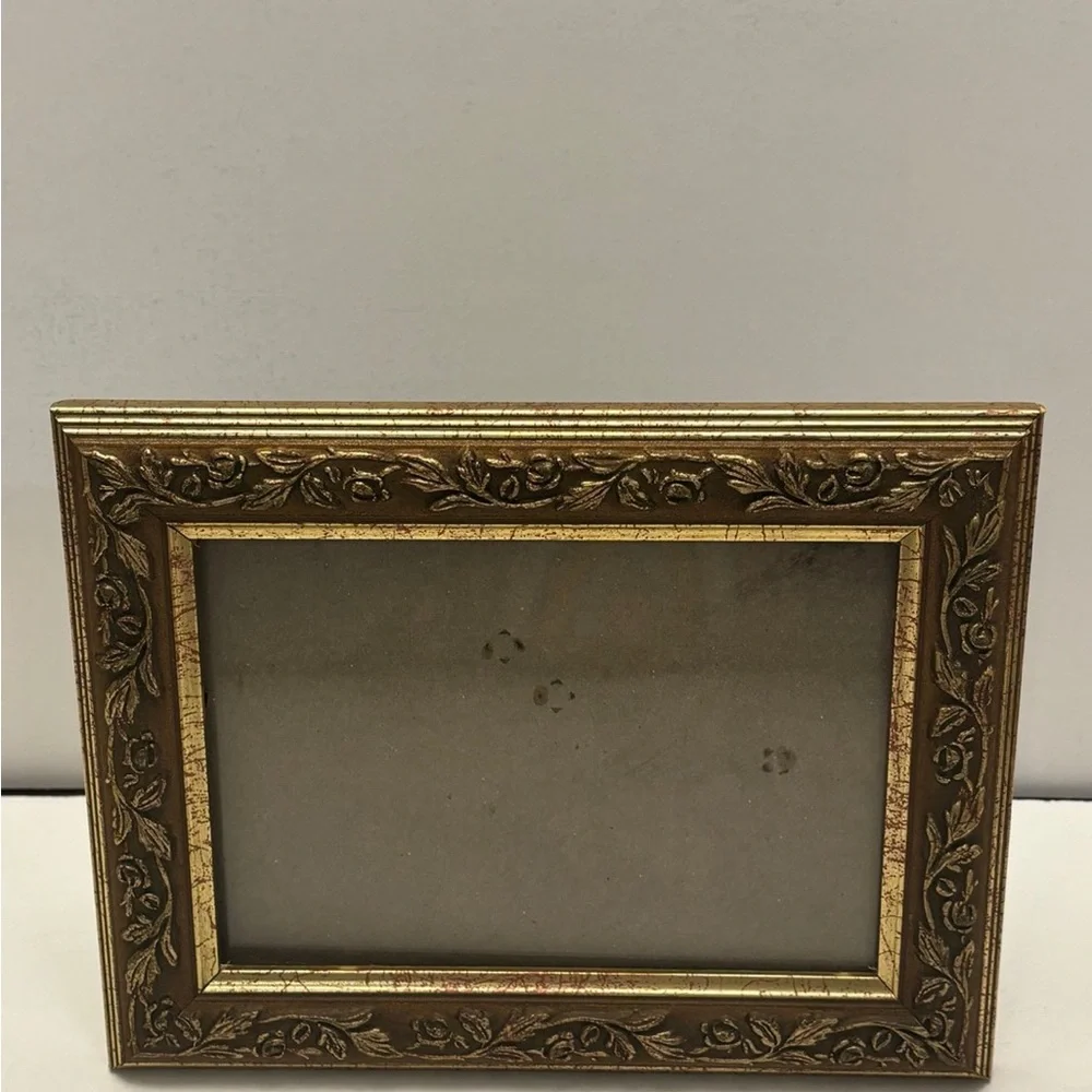 Gold like picture frame